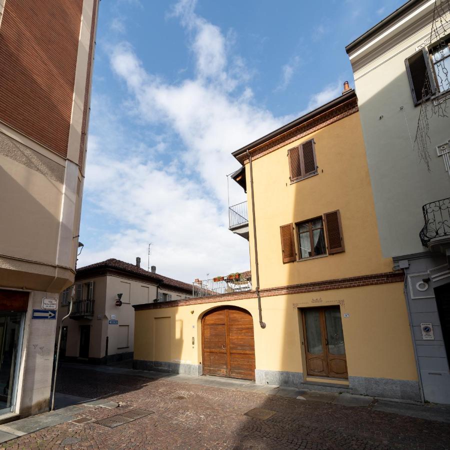 Casa Da Anna, Centro Storico Alloggio Di Design, Con Parcheggio Leilighet Alba  Eksteriør bilde